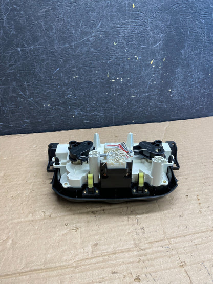 2001 - 2003 Toyota RAV4 A/C Heater Climate Control Unit Switch AF2116 DG4