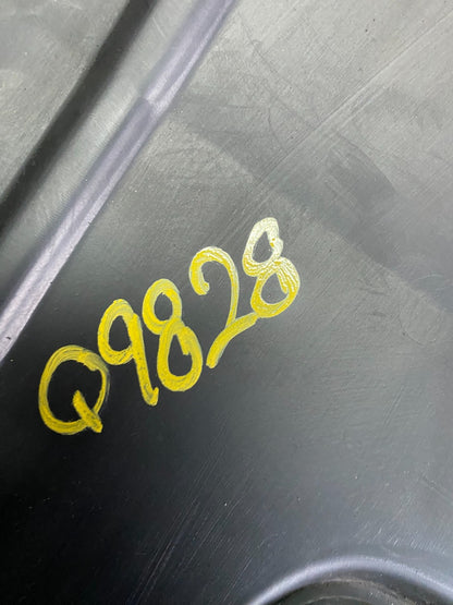 2005 to 2007 Honda Odyssey Black Engine Cover OEM Q9828 DG9