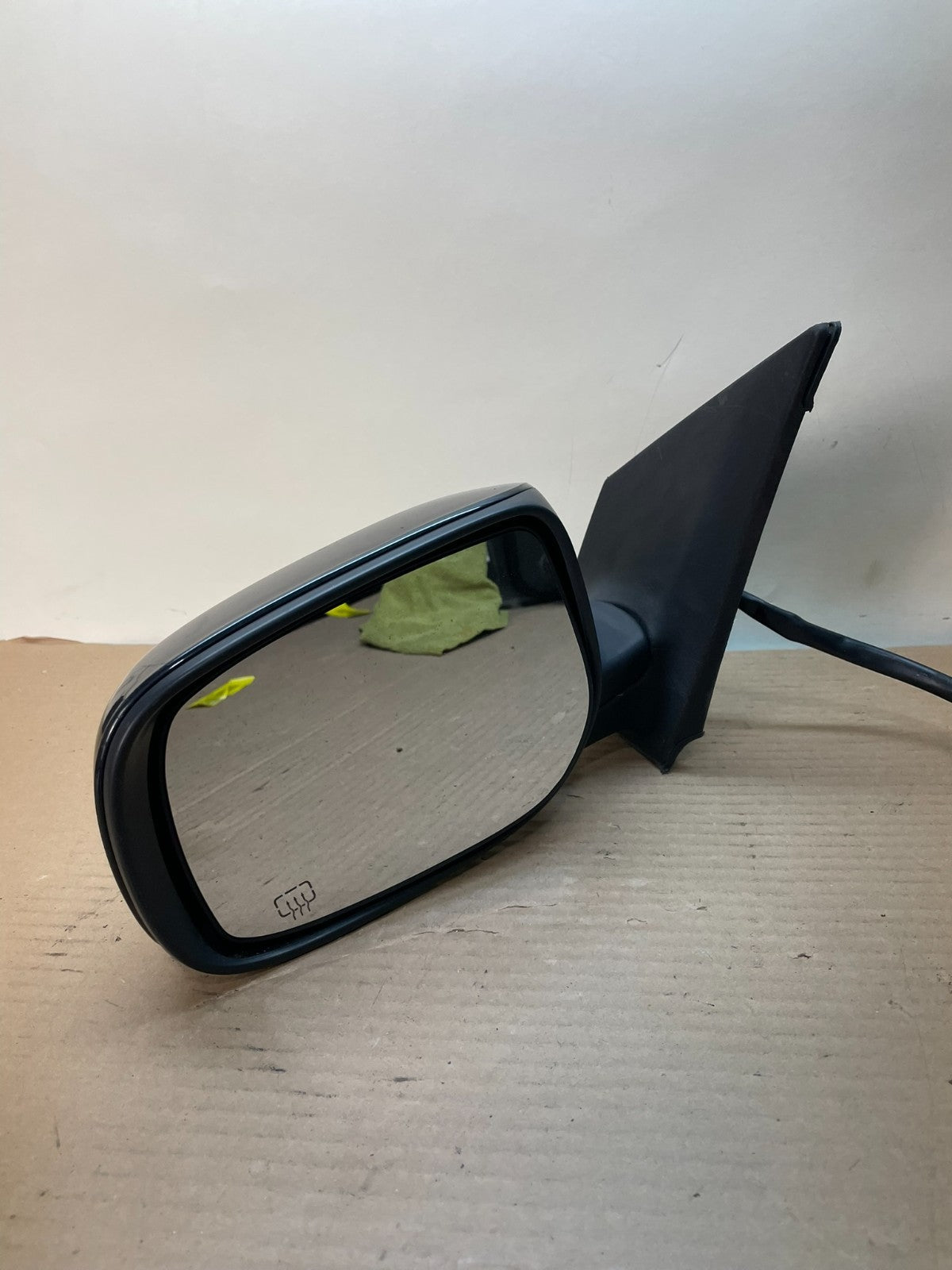 2009 to 2013 Toyota Corolla Left Driver Door View Mirror AH8706 DG2