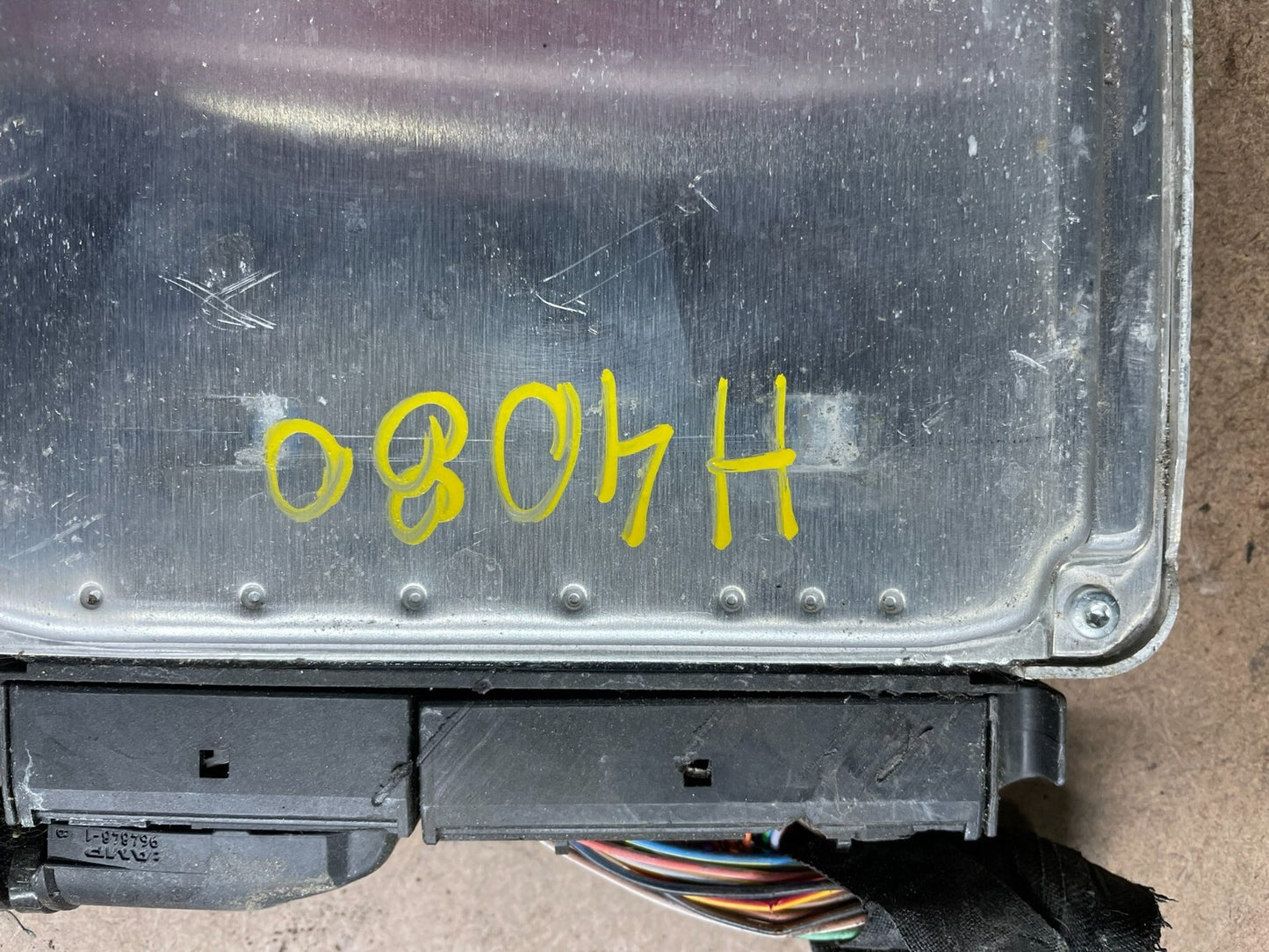 2005 2006 Audi A8 Engine Control Computer ECM 4E0906018 H4080 PS2