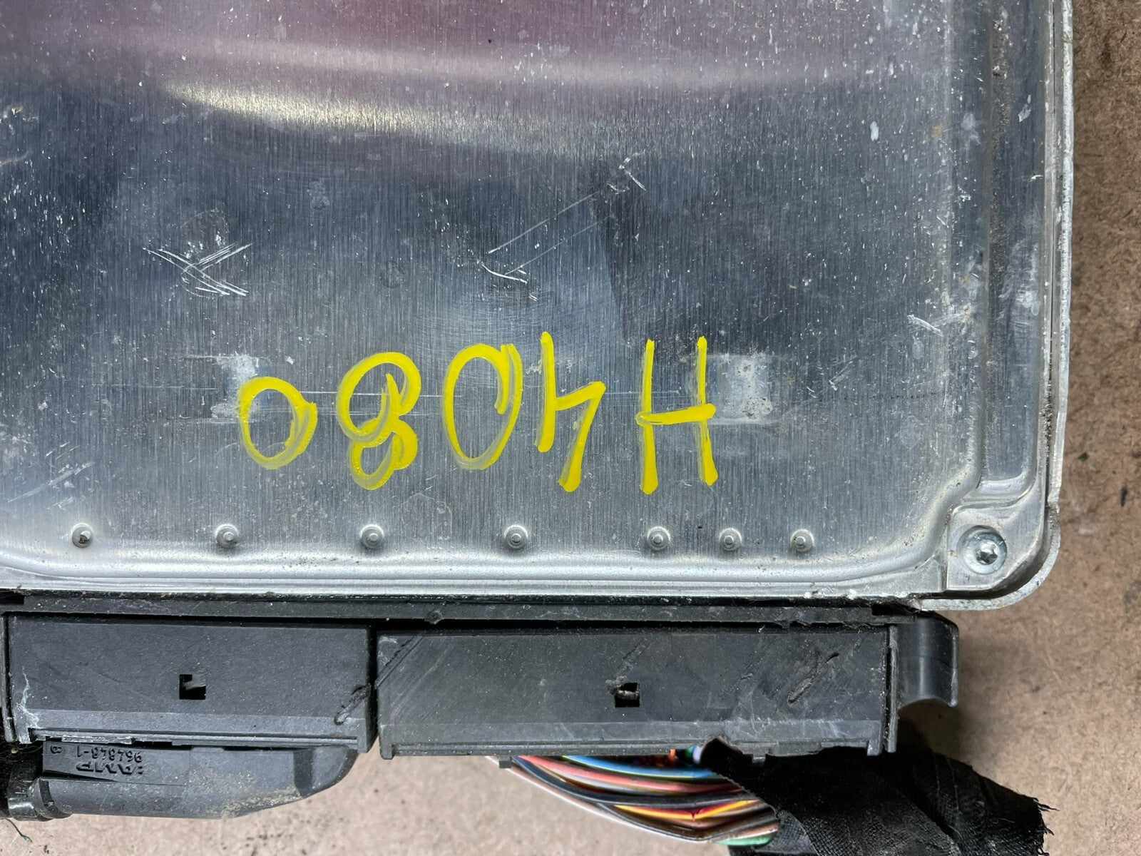 2005 2006 Audi A8 Engine Control Computer ECM 4E0906018 H4080 PS2
