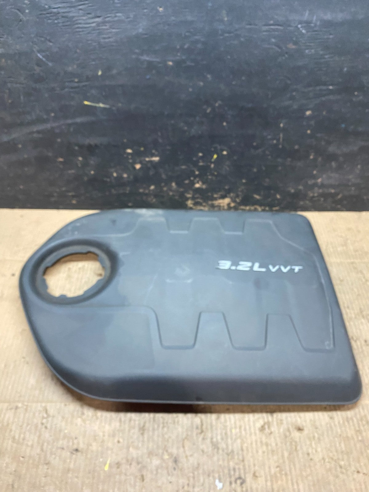 2014 to 2022 Jeep Cherokee 3.2L V6 VVT Engine Motor Cover OEM T9918 DG0