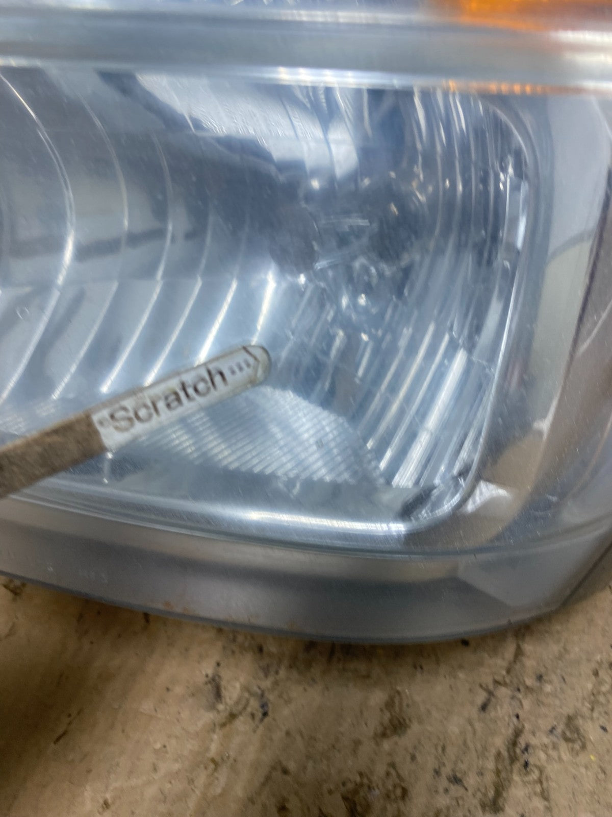 2008-2014 Ford Econoline E150 E250 E350 Left Driver LH Headlight OEM Q8140 DW4