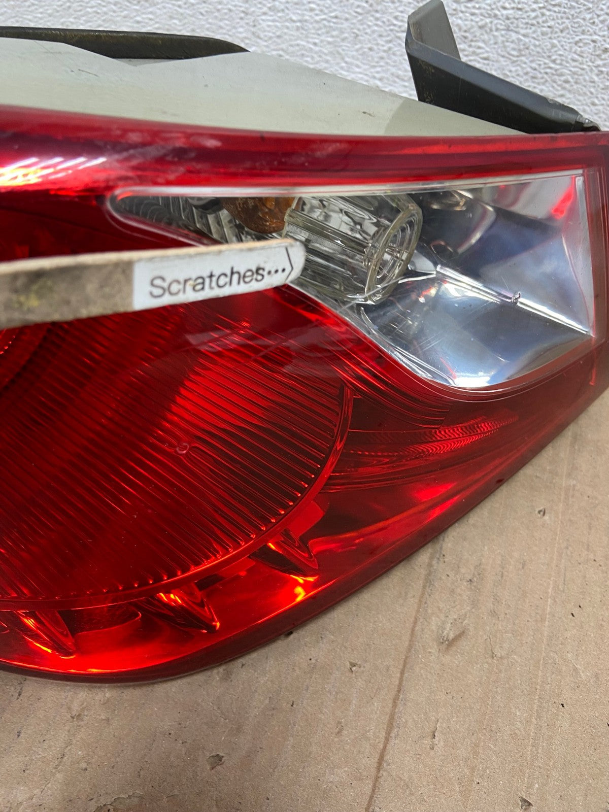 2011 2012 2013 Hyundai Sonata Left Driver LH Side Tail Light AE9150 LK3