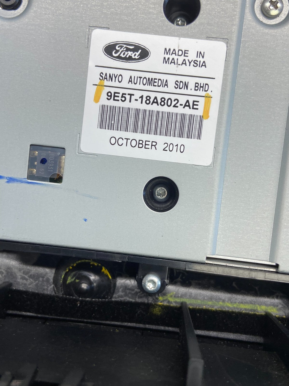 2010 to 2012 Ford Fusion Radio Climate Control A/C Control ad7128 DG7