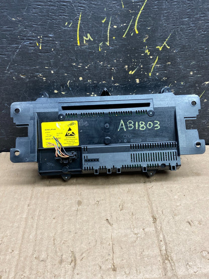 2009 2010 2011 Jaguar XF Audio and Climate Control Panel OEM ab1803 DG1
