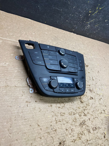 2011 to 2013 Buick Regal Radio AC Heater Temperature Climate Control W3408 DG1