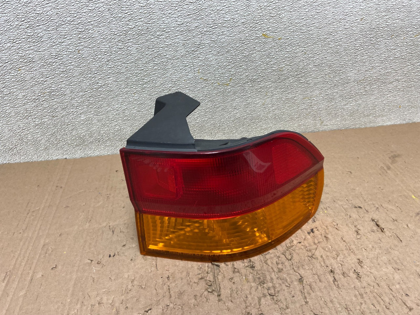 2002 2003 2004 Honda Odyssey Right Passenger Side Tail Light Oem Y0644 DW0
