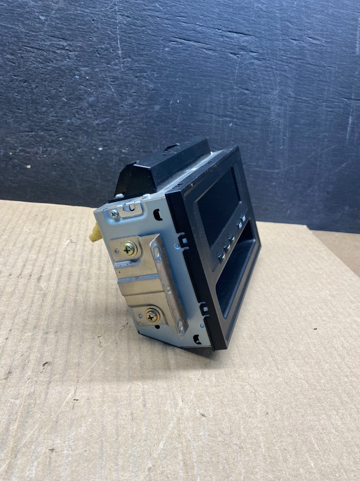 2001-2006 Mitsubishi Montero Information Dash Display Screen MR512860 AG4001 DG1