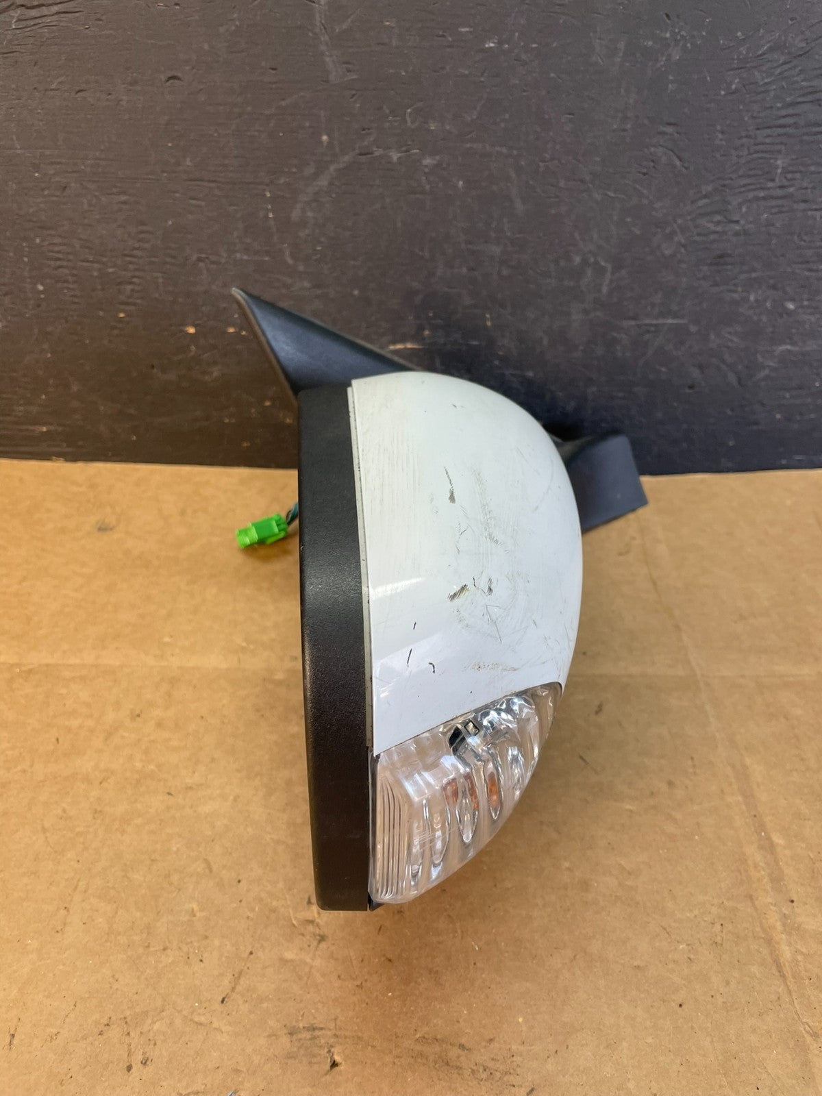 2007 - 2011 Volvo XC70 V70 Right Passenger RH View Door Mirror AE0968 DW10
