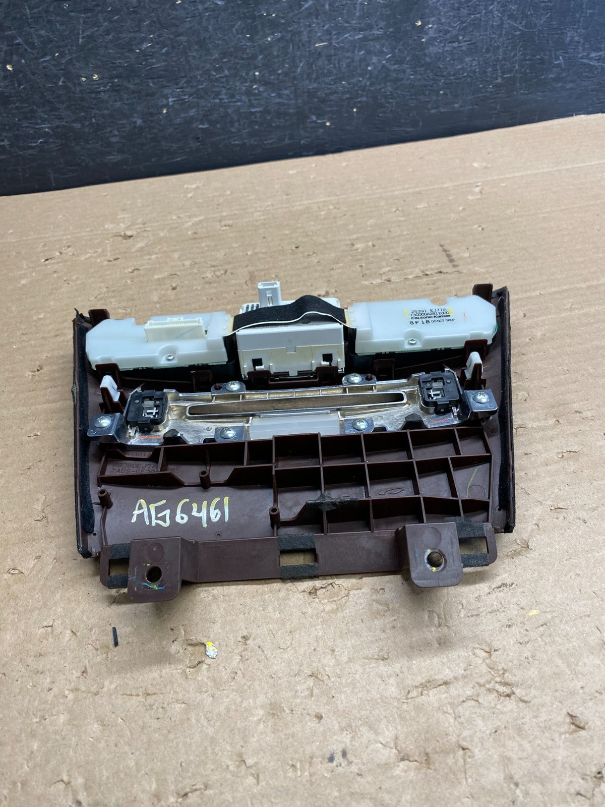 2008 2009 2010 Infiniti M35 Radio Clock Control Panel Plate ag6461 DG6