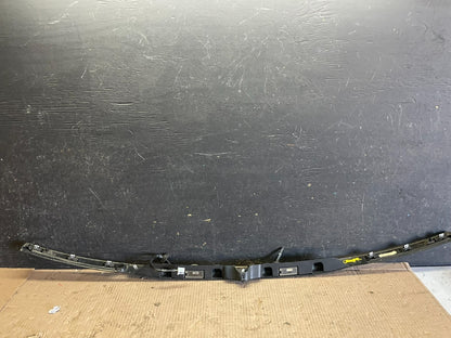 2016 - 2019 Ford Explorer Interceptor Rear Tailgate Molding With Camera M2930 DG7