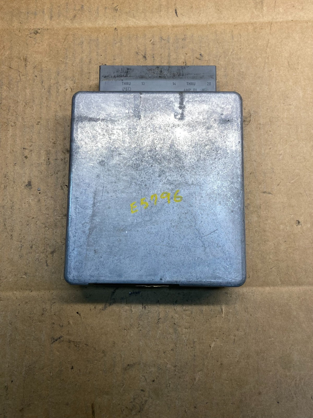 2003 Ford Van E150 5.4L Engine Control Module ECU 3C2A-12A650-CC AB3865 DG0