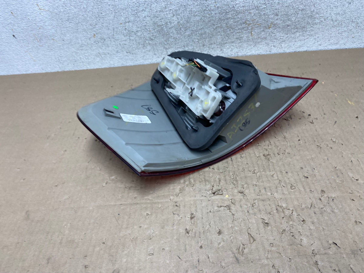 2007 to 2009 Mercedes GL-Class GL450 Right Passenger Tail Light AI2531 LK4