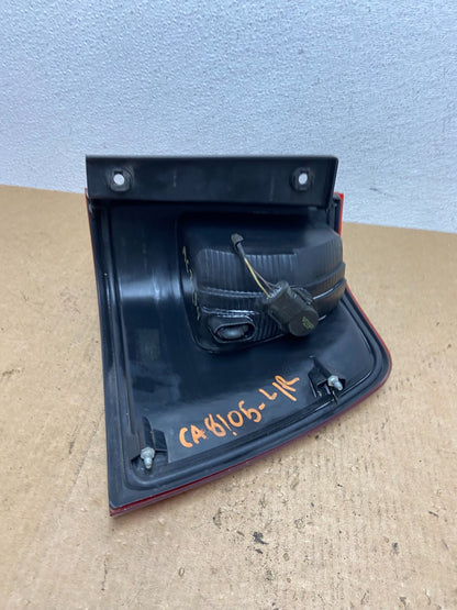 2003 to 2006 Lincoln Navigator Left Driver LH Side Tail Light OEM AC3254 DW5