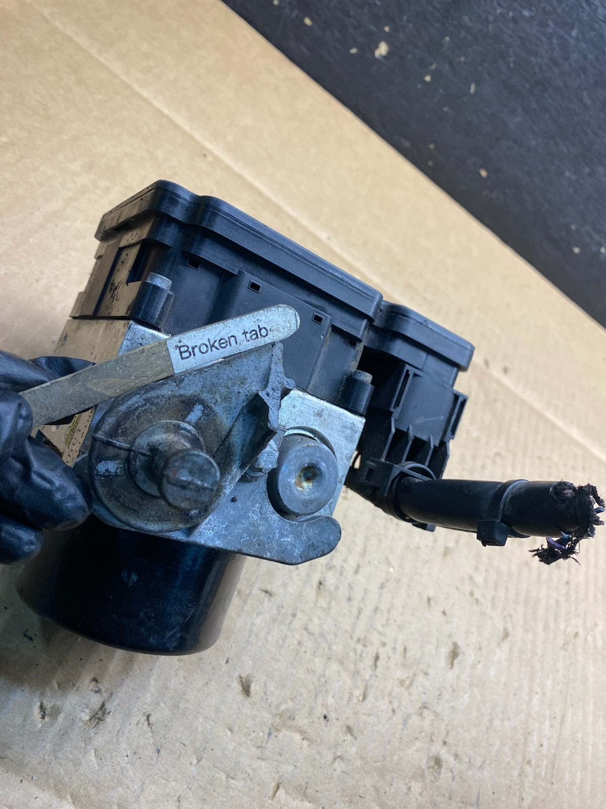 2008 2011 Mercedes W204 C300 ABS Anti Lock Brake Pump Module ai7722 DG6