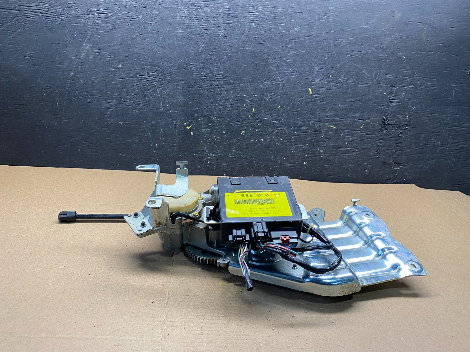2005 - 2006 Cadillac Srx Chassis Control Module Ccm Bcm Body Control Q9488 DG1