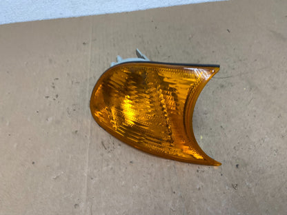 2000 to 2003 BMW 325Ci 330Ci E46 Coupe Right Passenger Turn Signal AC5832 DW1