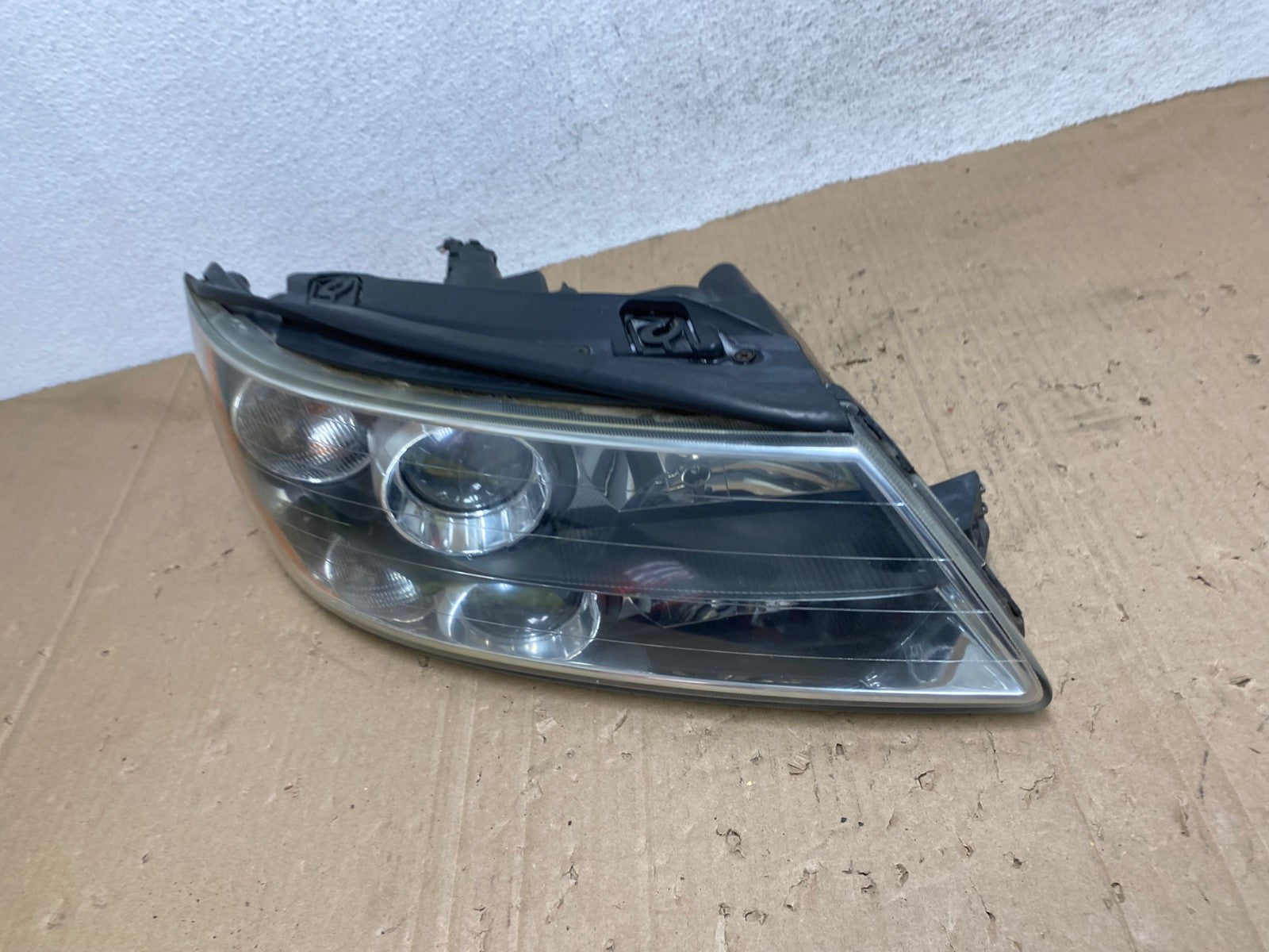 2006-2008 Hyundai Sonata Right Passenger Rh Side Headlight Halogen AE9313 LK1