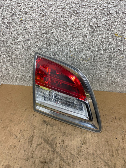 2007 2008 2009 Mazda Cx-9 Left Driver Lh Side Inner Tail Light AA0137 DW0