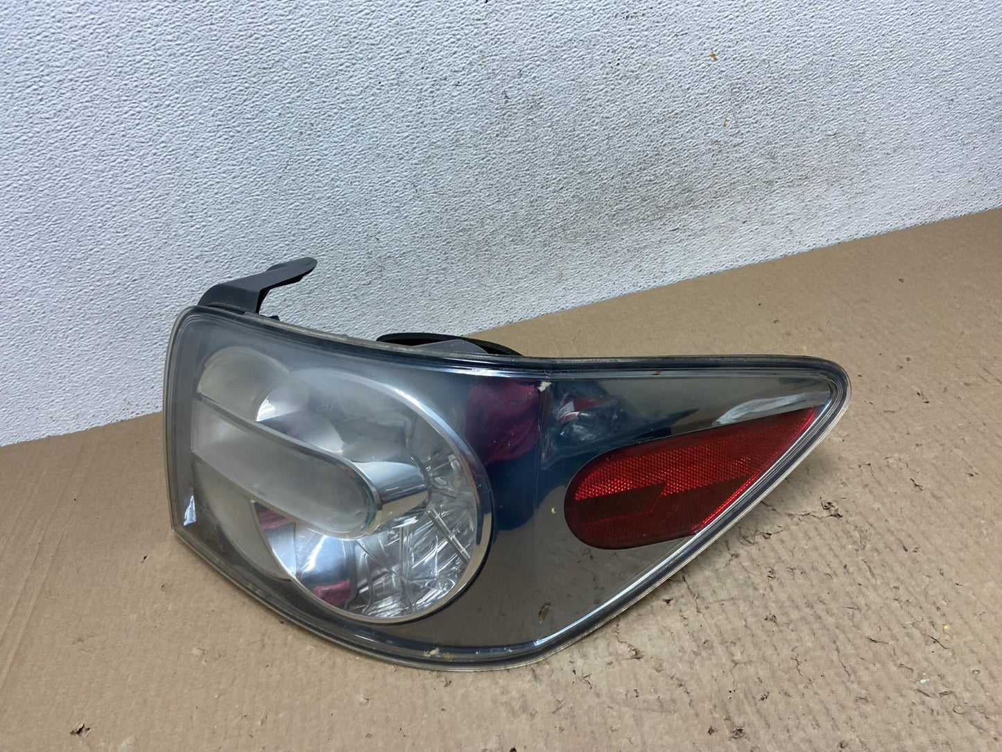 2007 2008 2009 Mazda CX-7 Right Passenger Rh Side Tail Light AE9824 LK1
