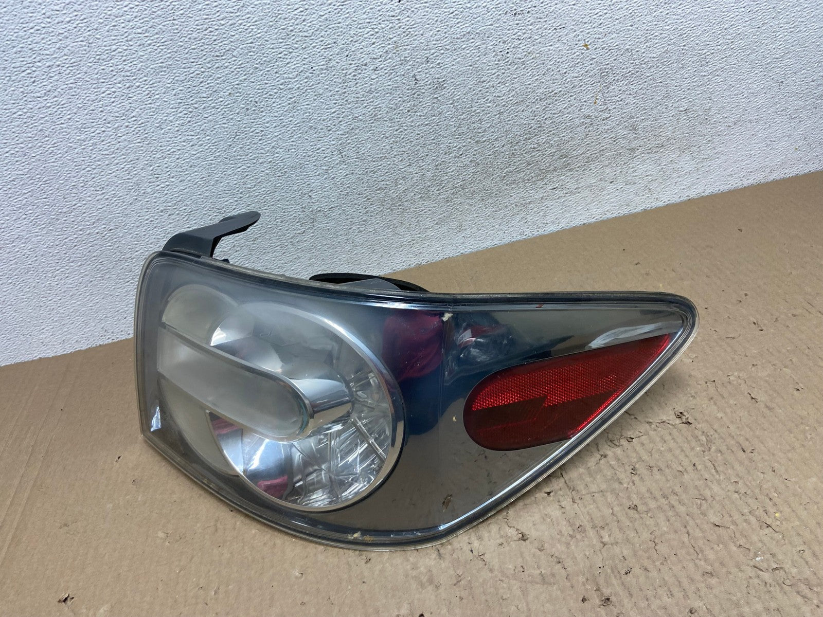 2007 2008 2009 Mazda CX-7 Right Passenger Rh Side Tail Light AE9824 LK1