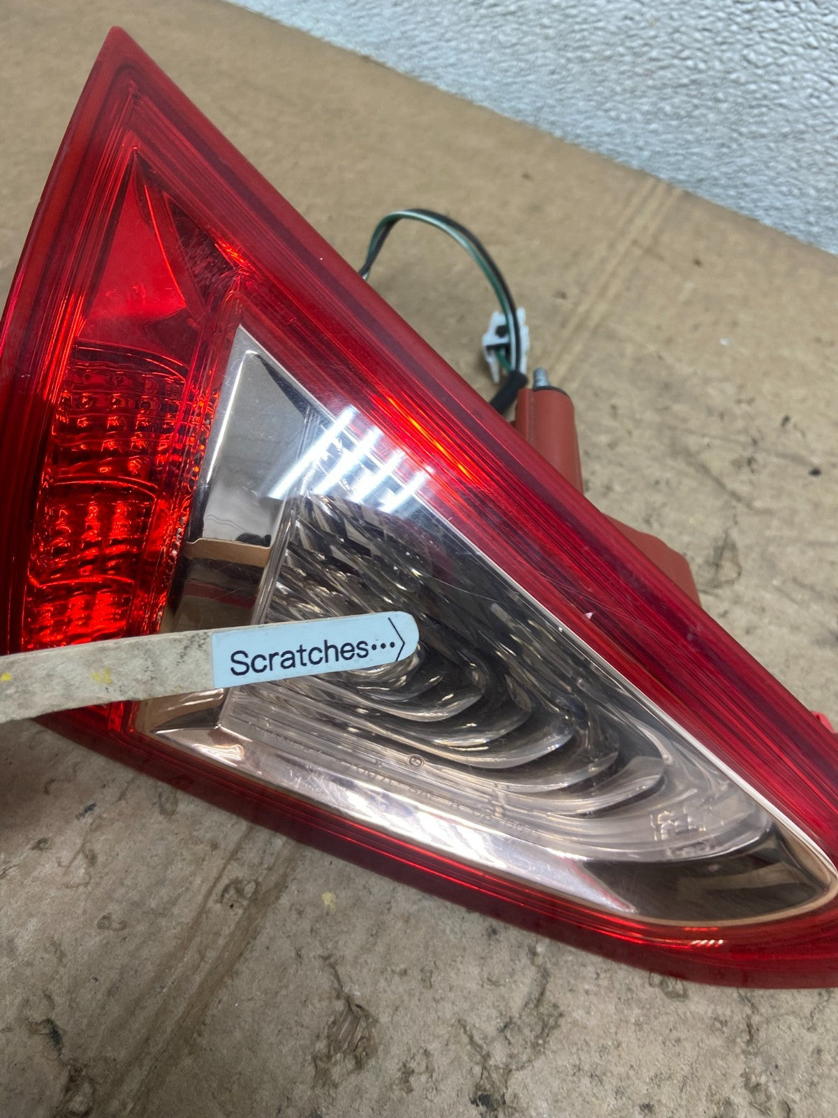 2008-2012 Infiniti Ex35 Inner Left Driver LH Side Tail Light OEM Y8307 DW3