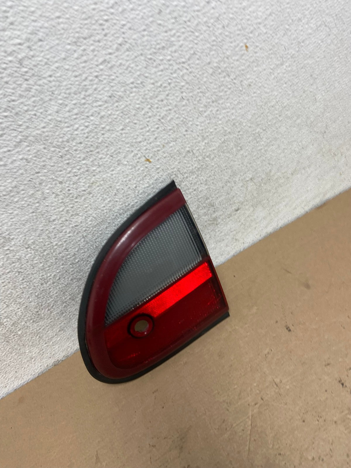 1997 to 2003 Chevrolet Malibu Right Passenger Inner Tail Light AF4945 LK2