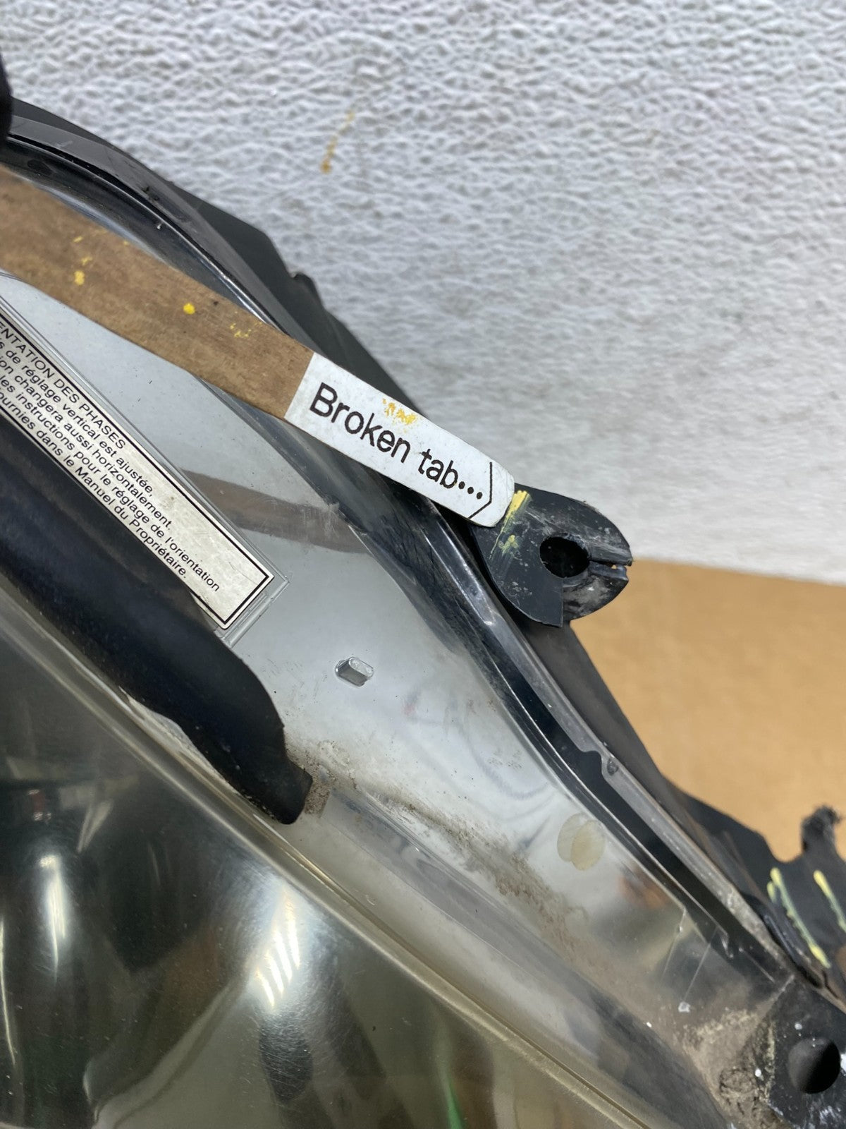2006 - 2010 Lexus IS250 Right Passenger RH Side Xenon Headlight AE3171 DW5