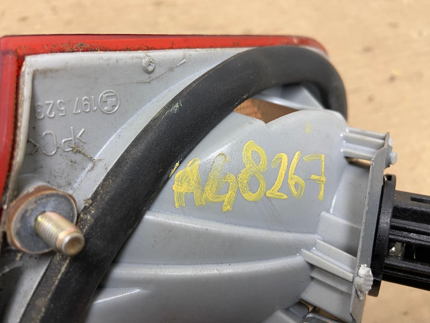 1996 - 1999 Mercedes-Benz E W210 E320 Left Driver Inner Tail Light AG8267 LK5