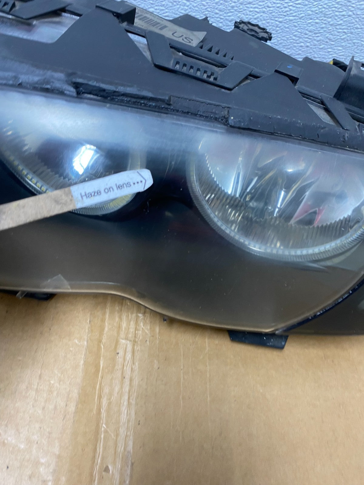 2002 to 2005 BMW 3 E46 Sedan Left+Right Set Halogen Headlights AE0597 DW6