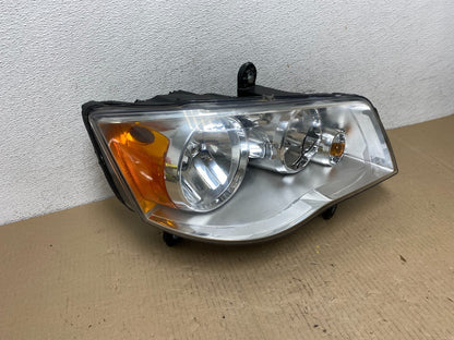 2011 to 2016 Chrysler Town and Country Right Passenger Headlight AF5869 DW2