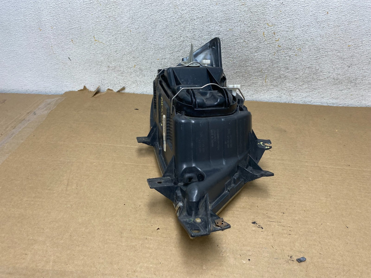 2005 to 2006 Mercedes Sprinter Headlight Left Driver Side Halogen DEPO AH3124 DW8