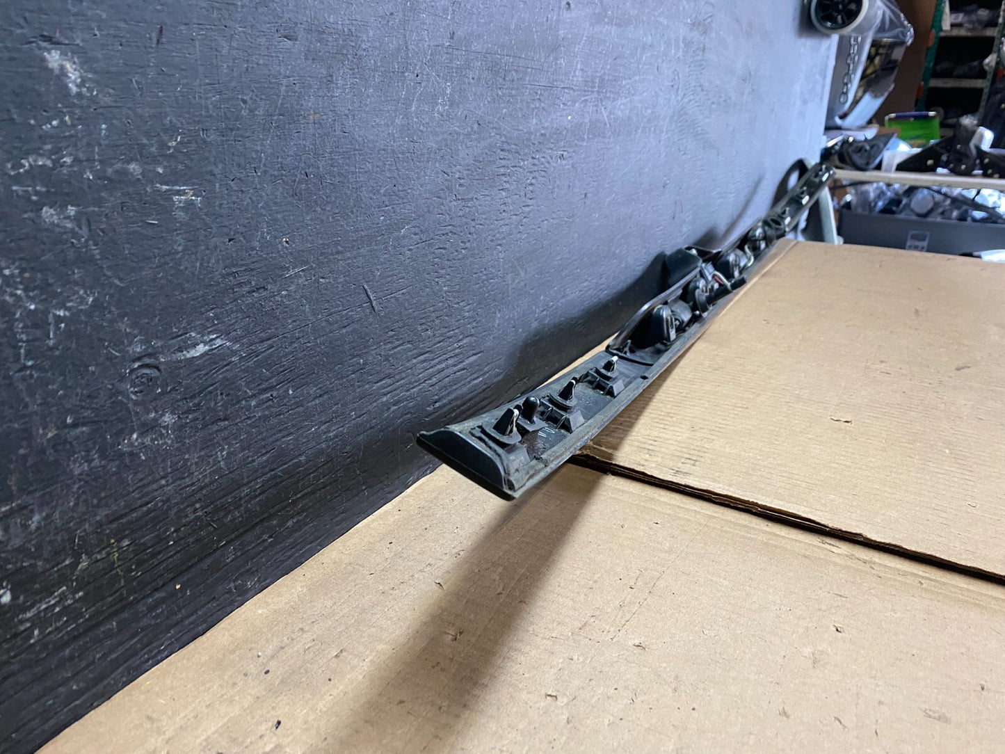 2016 - 2019 Ford Explorer Interceptor Rear Tailgate Molding Without Camera G32176
