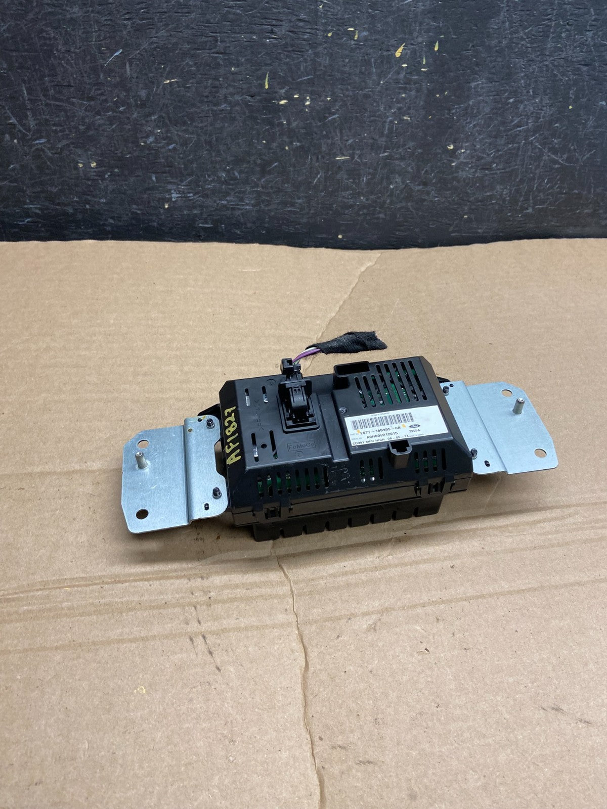 2014 to 2016 Ford Fusion 4.2" Radio Information Display Screen af1827 DG3
