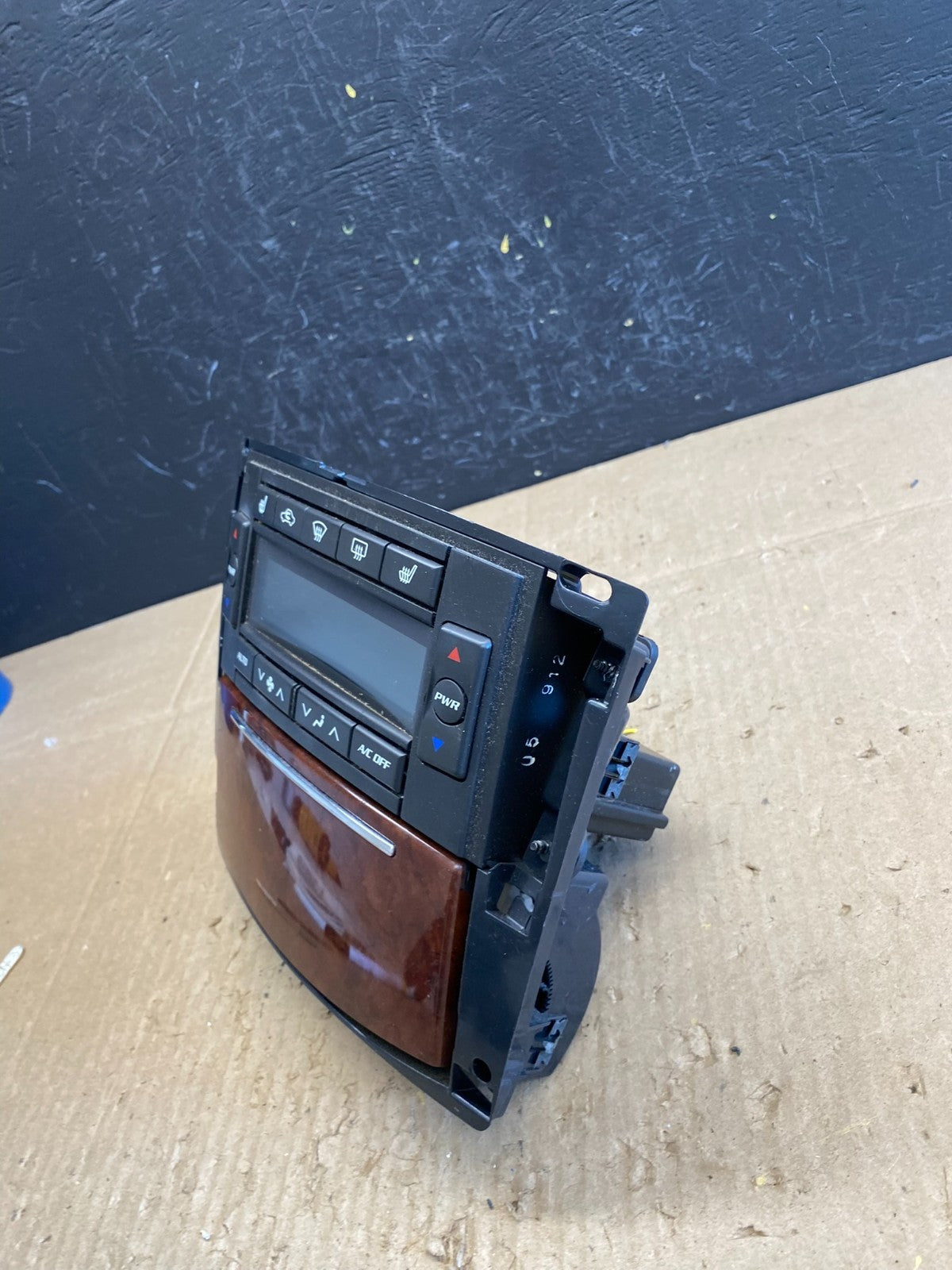 2004 2005 2006 Cadillac SRX AC Heater Climate Control Panel ac4570 DG3
