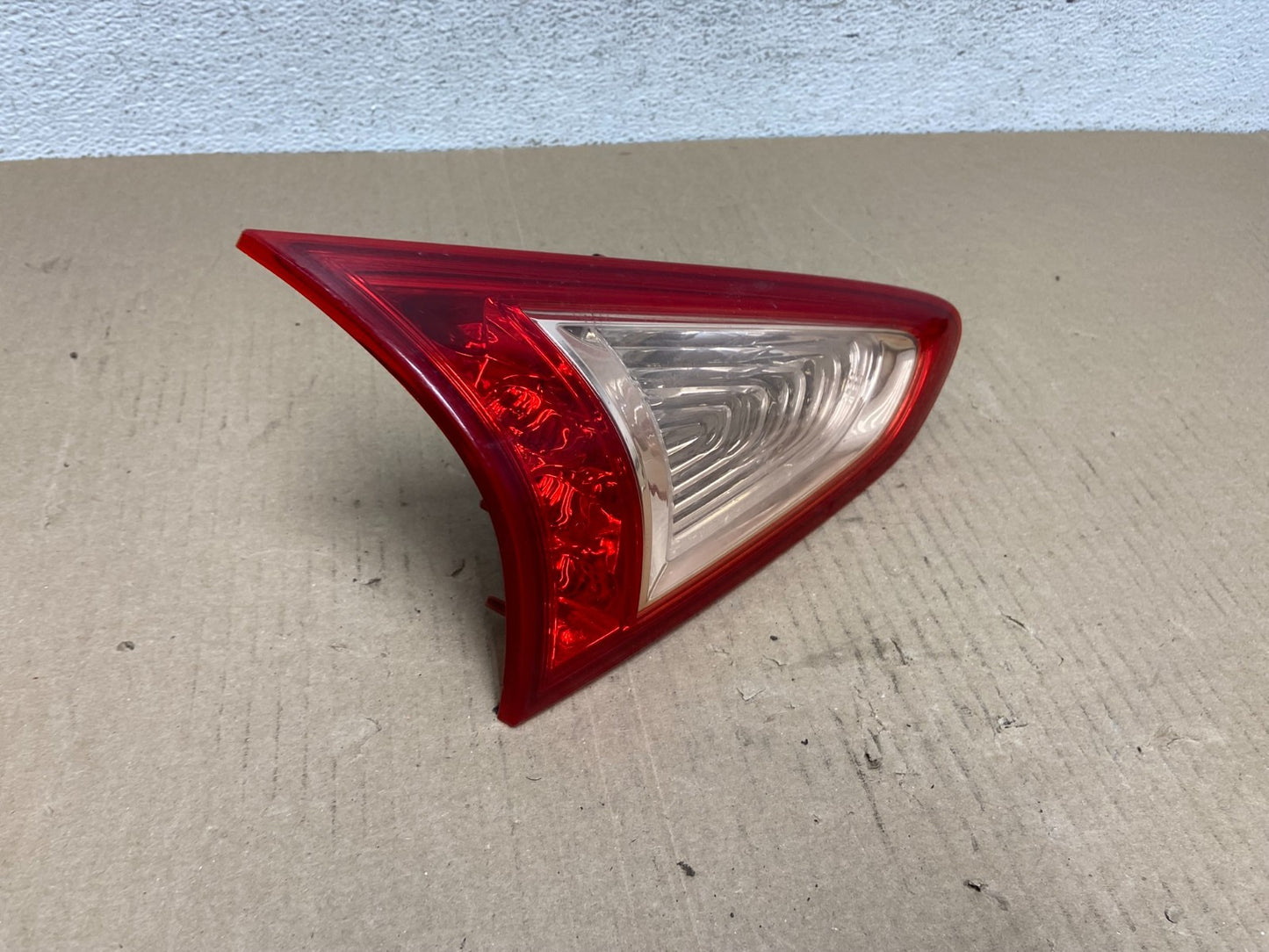 2008-2012 Infiniti Ex35 Inner Left Driver LH Side Tail Light AF5814 DW2