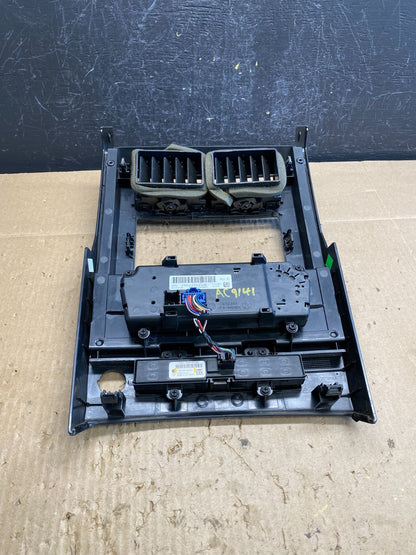 2008 to 2012 Jeep Liberty Dash Climate Temperature Control Radio Bezel AC9141 DG5