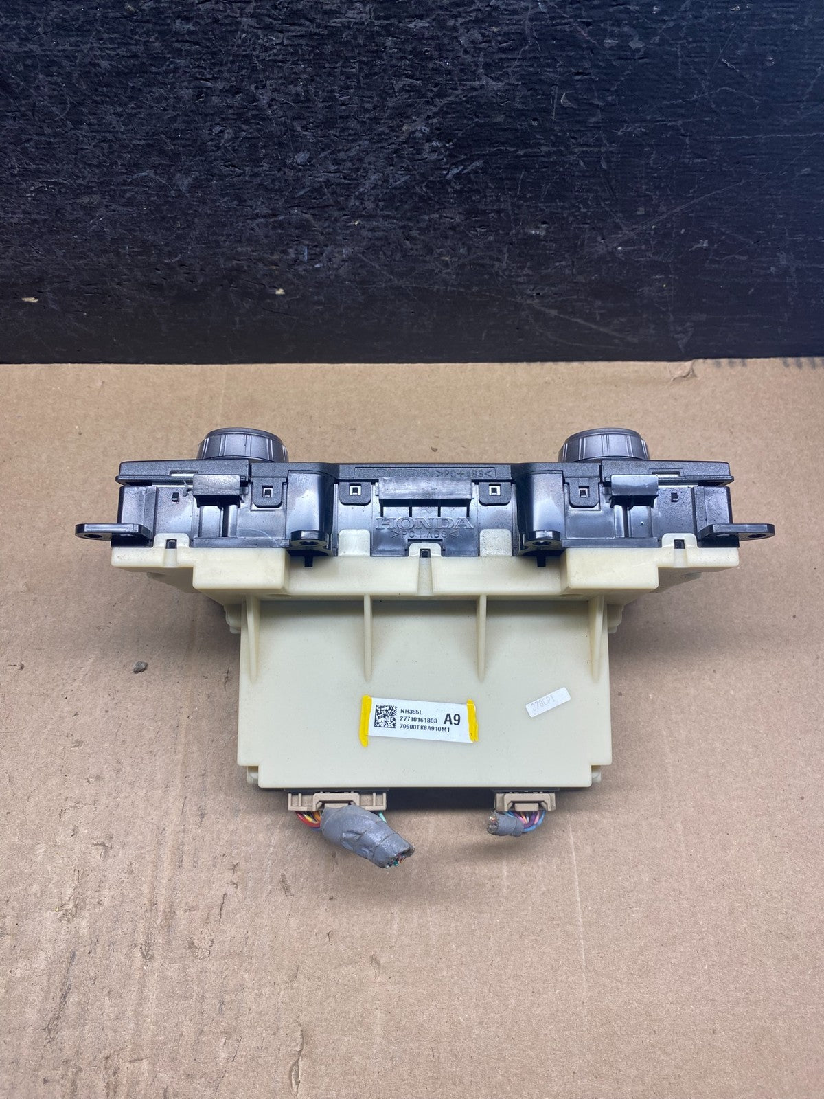 2011-2017 Honda Odyssey Dash Climate Control A/C Heater AE7806 DW3