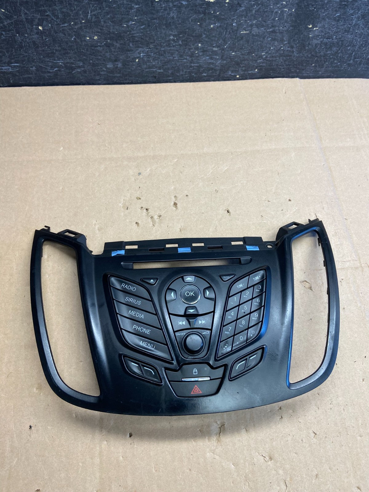 2013 2014 2015 2016 Ford Escape Dash Radio Control Panel Bezel AI3210 DG0