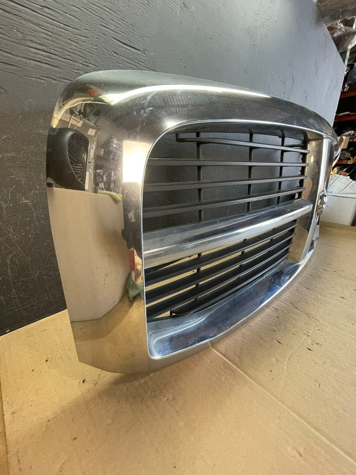 2006 2007 2008 Dodge Ram 1500  Upper Front Grill Grille AD5760 DG2