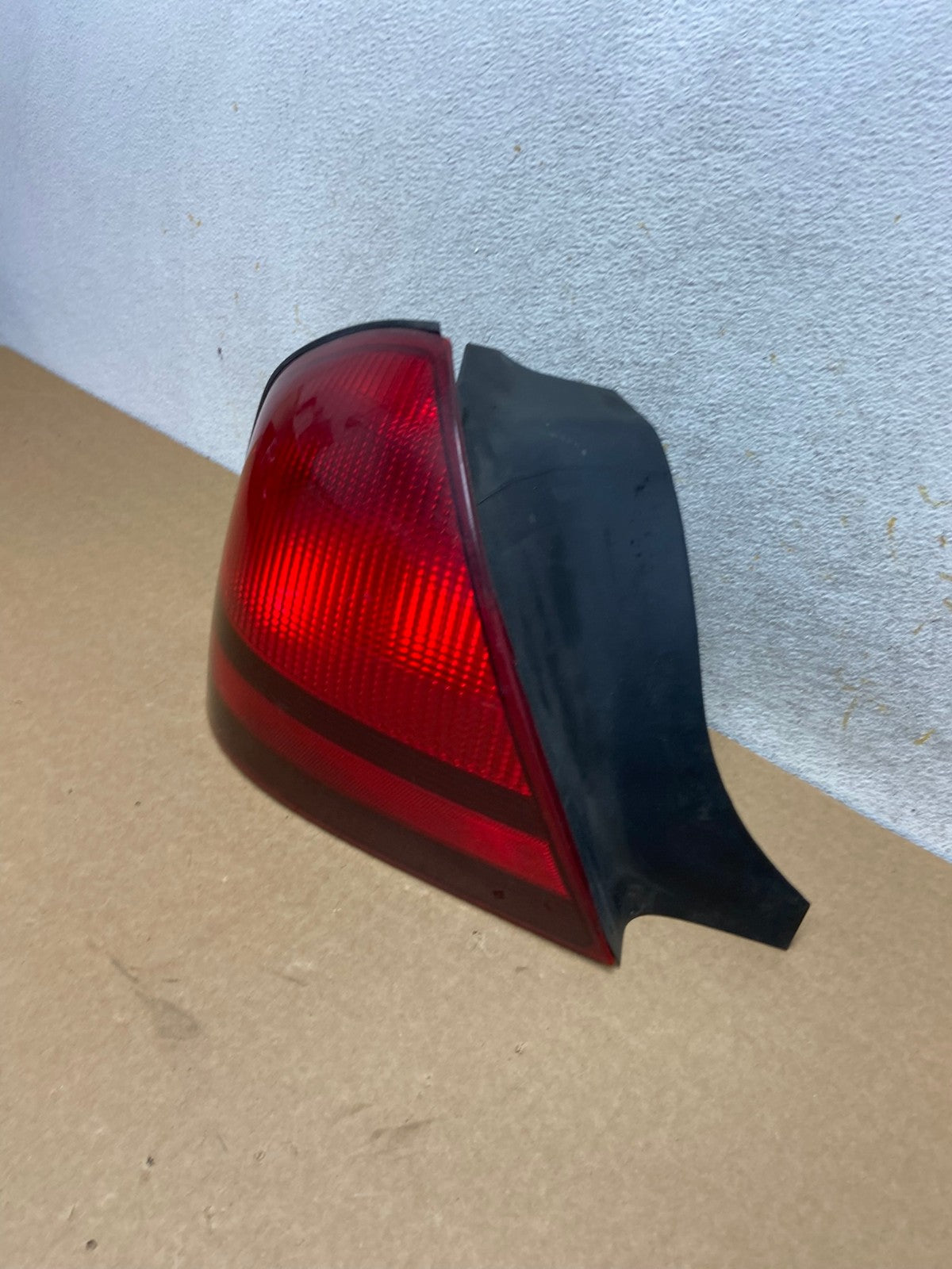 2003-2011 Mercury Grand Marquis Left Driver Lh Side Tail Light AI2593 LK1