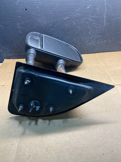 1999 to 2007 Ford F250 F350 F450 Left Driver Door View Mirror ad7273 DG4