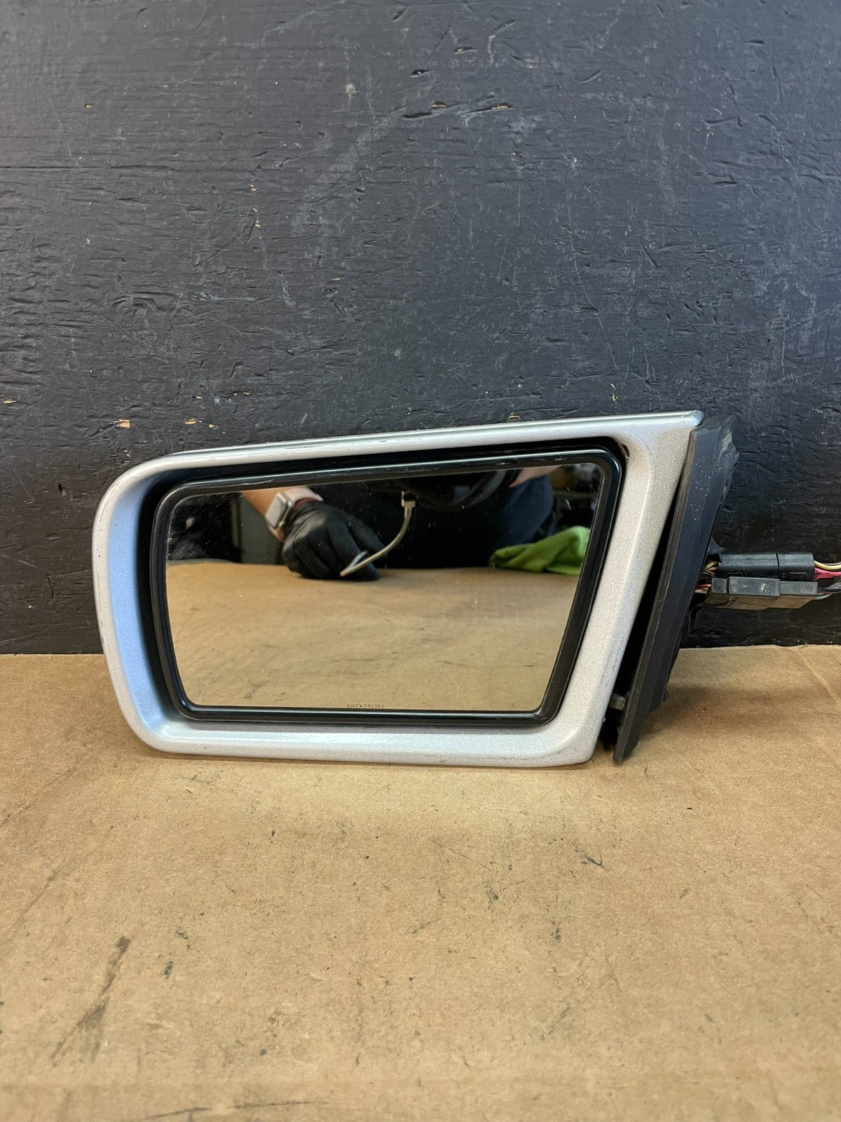 1996-1999 Mercedes-Benz W210 E-Class E320 Left Driver Side Mirror AE1081 DW5