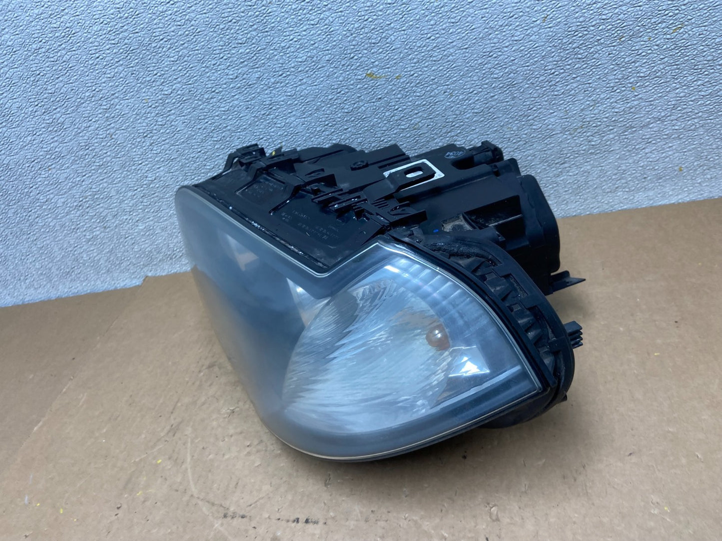 2007 to 2010 BMW X3 Left Driver LH Side Headlight HID Xenon OEM Z6918 DW1