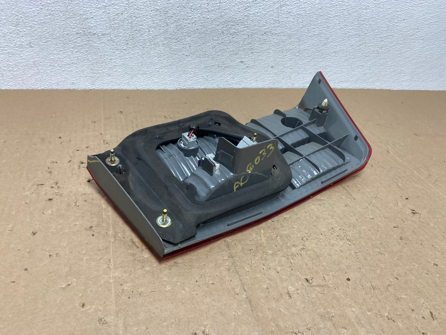 2005 Honda Accord Sedan Right Passenger Inner Tail Light AC6033 LK5