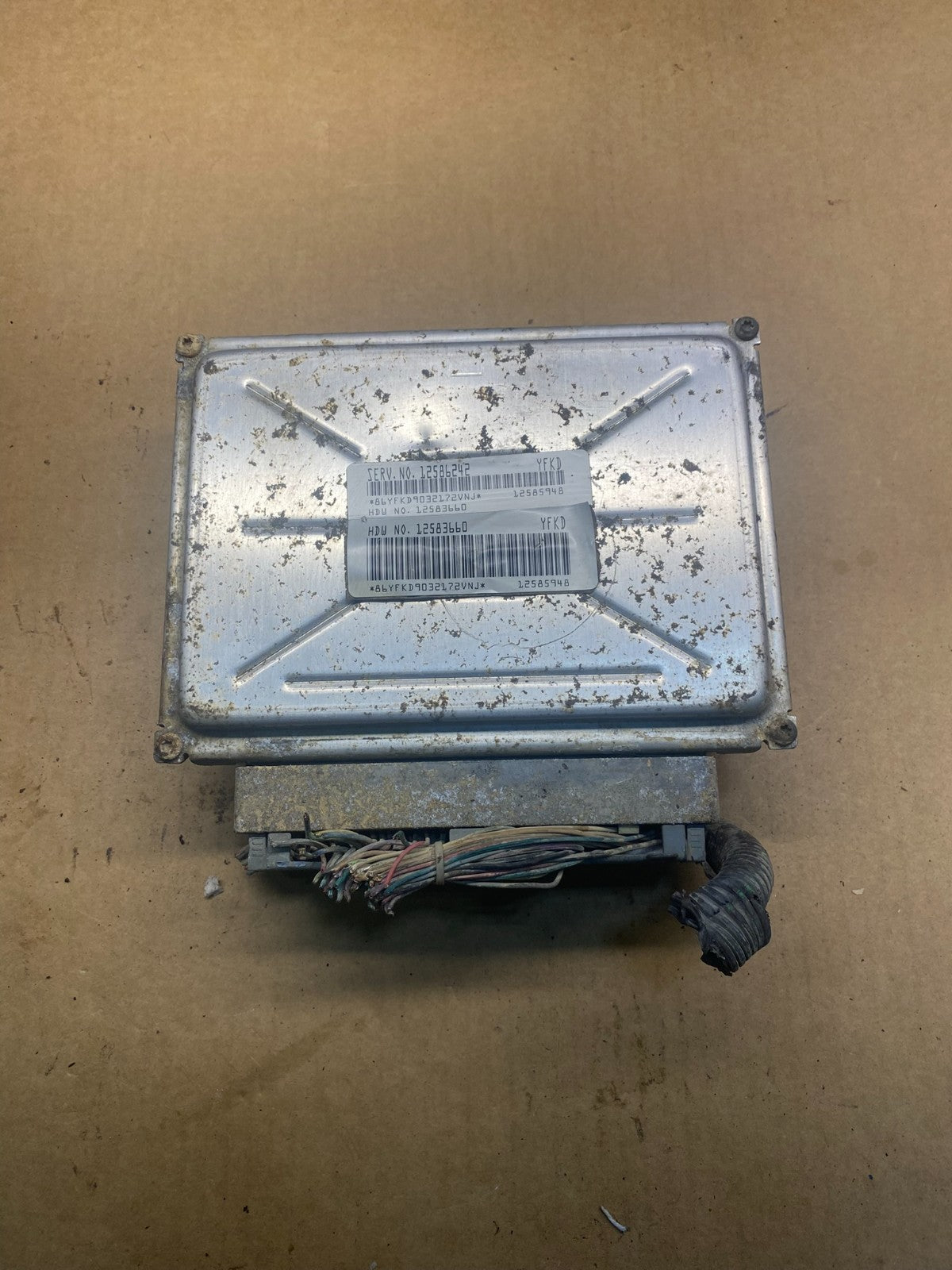 2003-2006 Chevrolet Tahoe Silverado Engine Control Unit Module ECM ECU AH7173 DW0