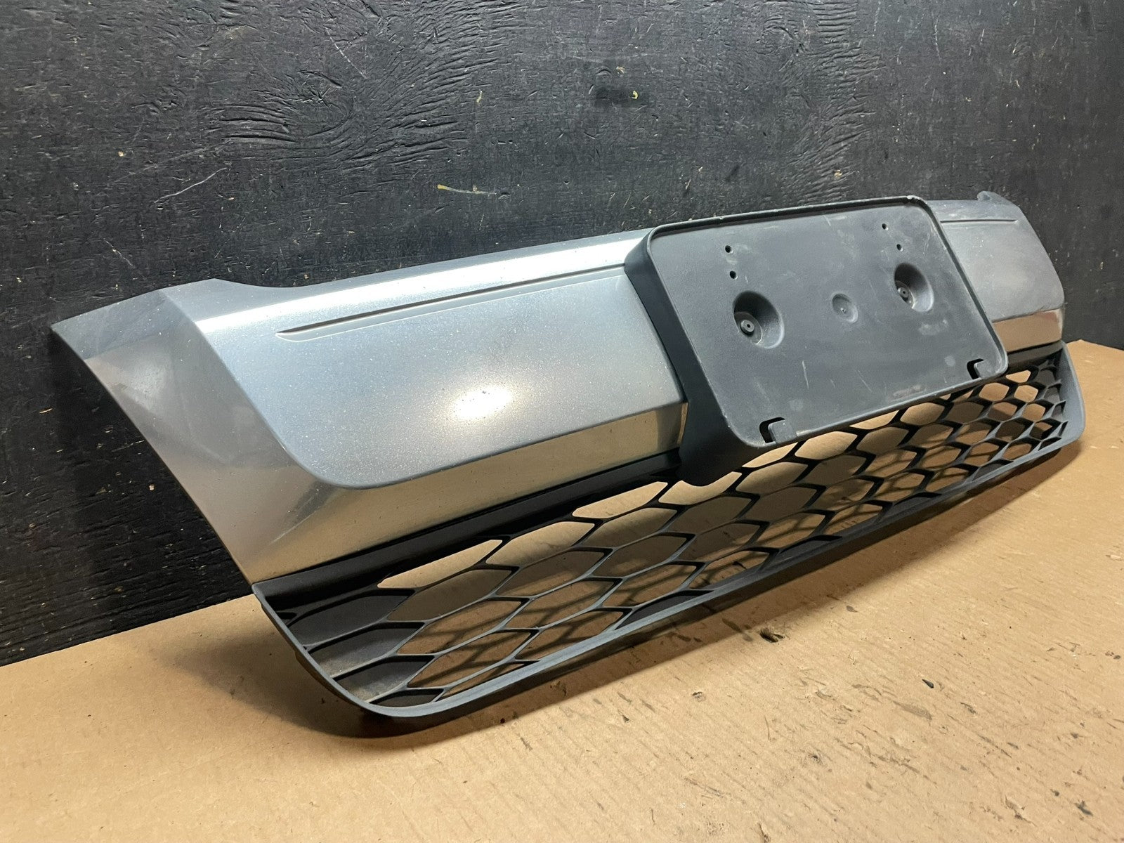 2011 to 2014 Ford Edge Front Lower Chrome Grille Cover Moulding aa2384 DG1