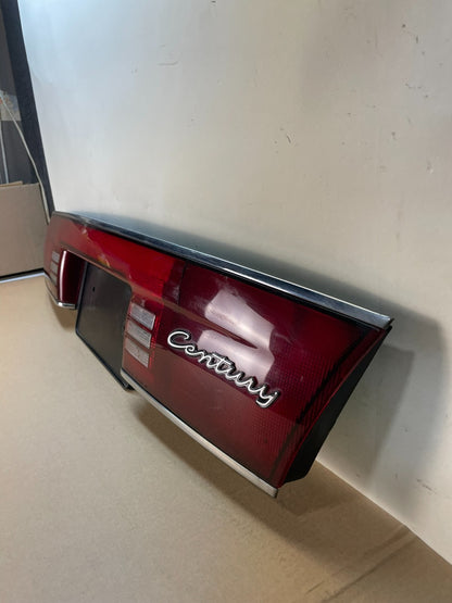 1997 to 2005 Buick Century Center Trunk Tail Light AI3844 DG1