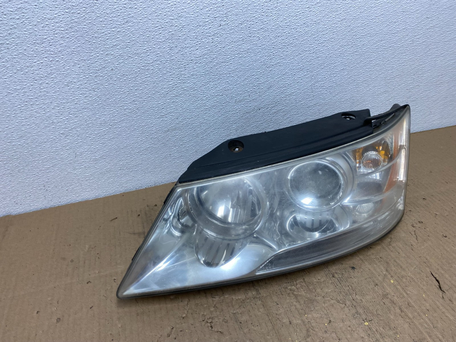 2009 - 2010 Hyundai Sonata Left Driver LH Side Headlight Halogen Oem AB8529 DW2